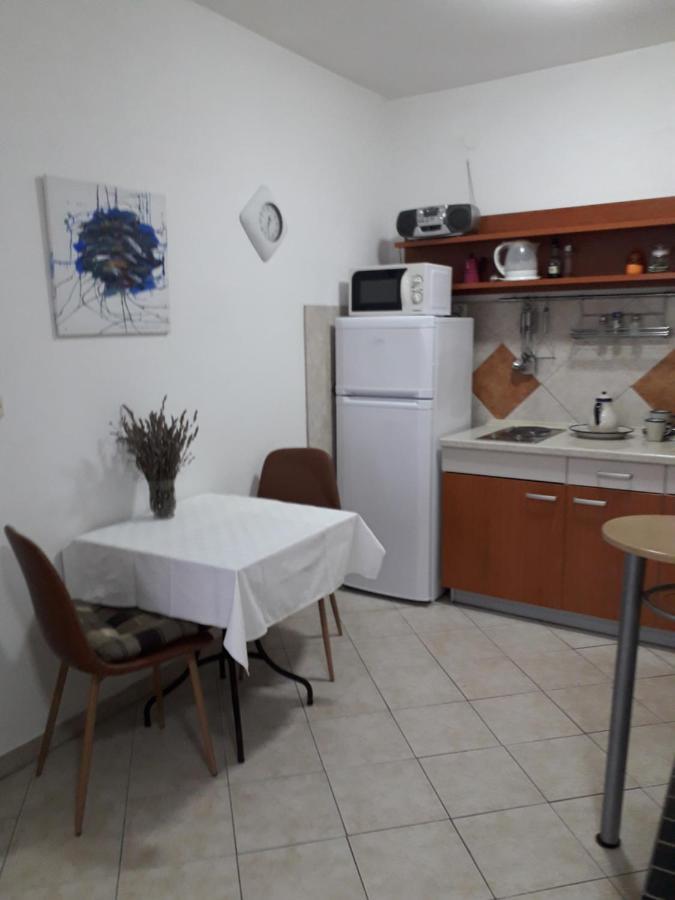Apartments Maslina ลุมบาร์ดา ภายนอก รูปภาพ
